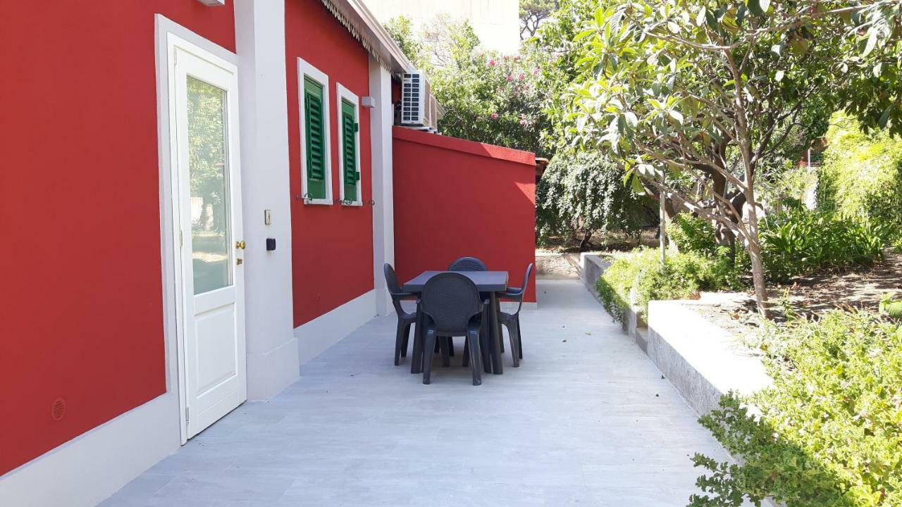 Giardino Labruto Apartman Messina Kültér fotó