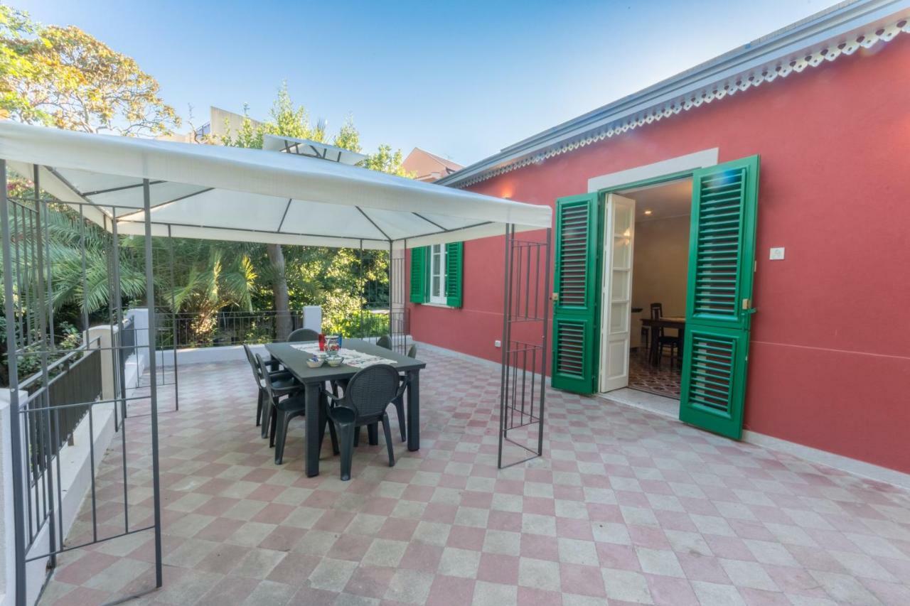 Giardino Labruto Apartman Messina Kültér fotó